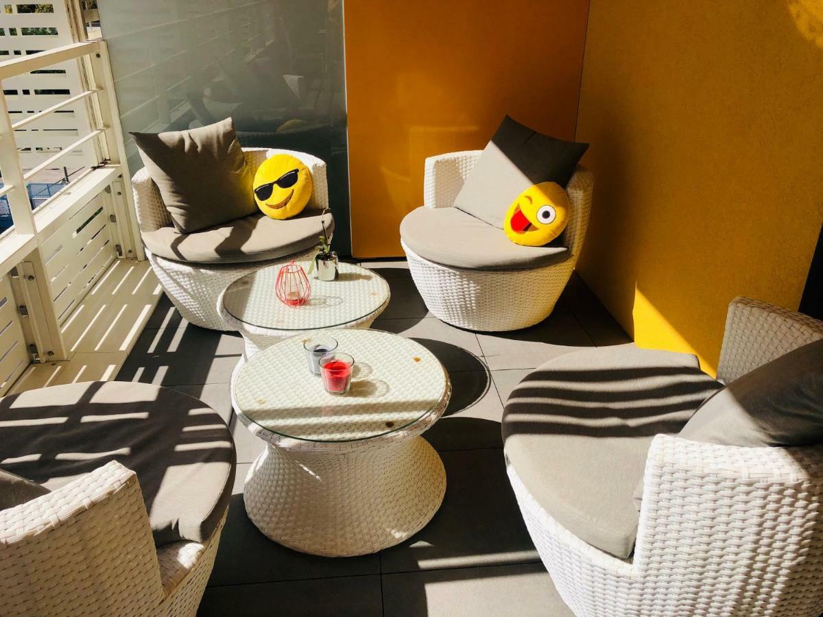 Vacances A Nice Terrasse Ensoleillee & Parking A La Gare Du Sud Екстериор снимка